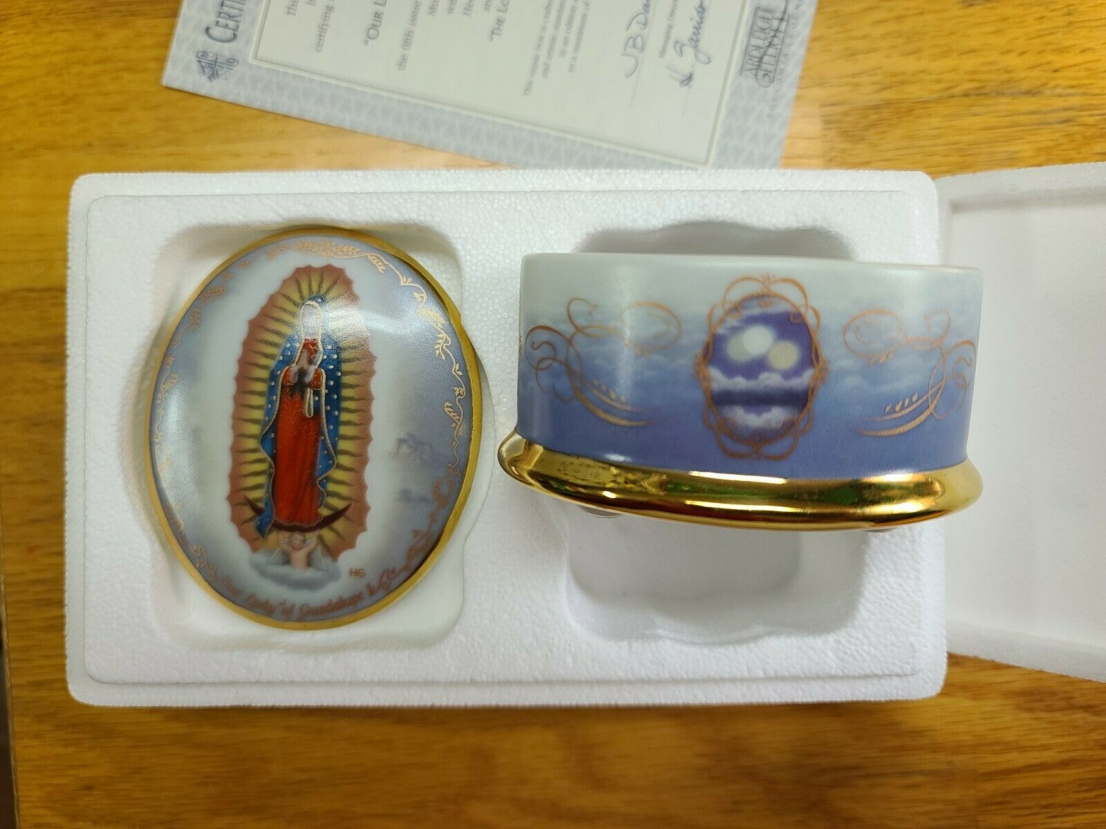 Ardleigh Elliott "our Lady Of Guadalupe" Music Box! Mint Condition! Never Used.