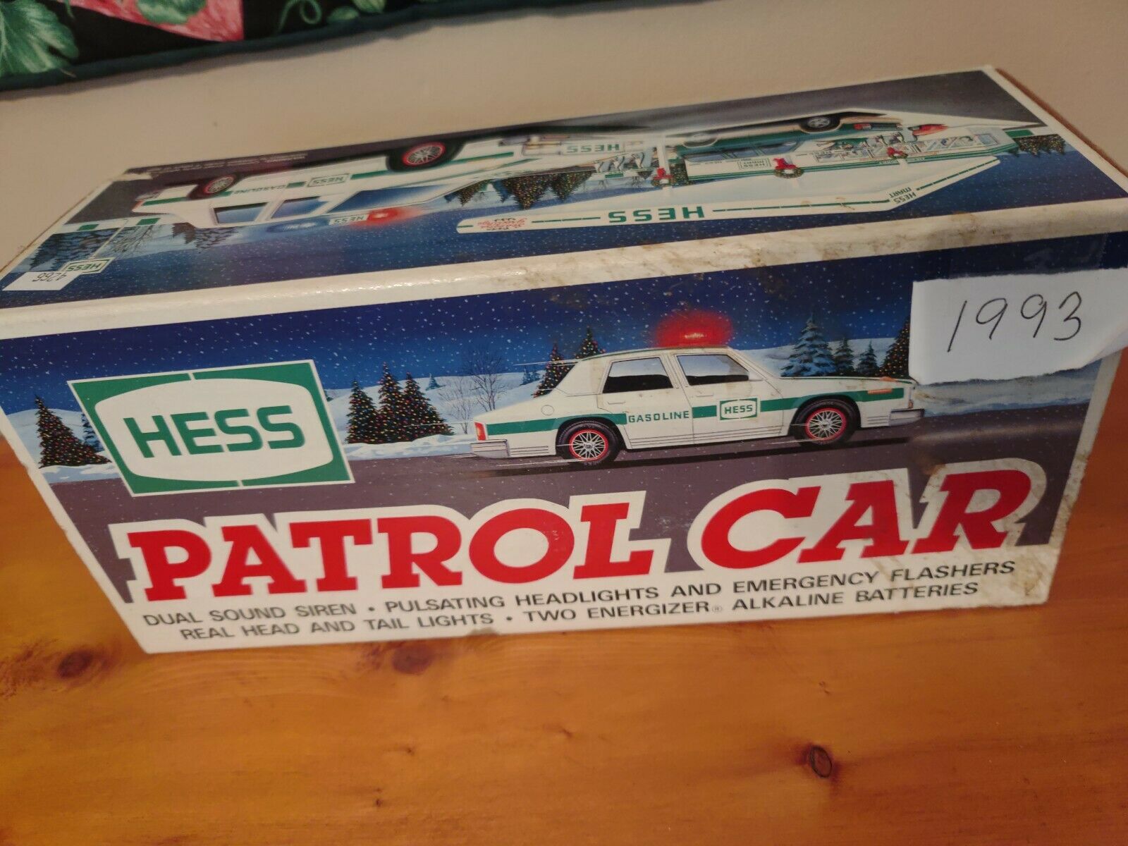 Collectibles Hess Car 1993 New