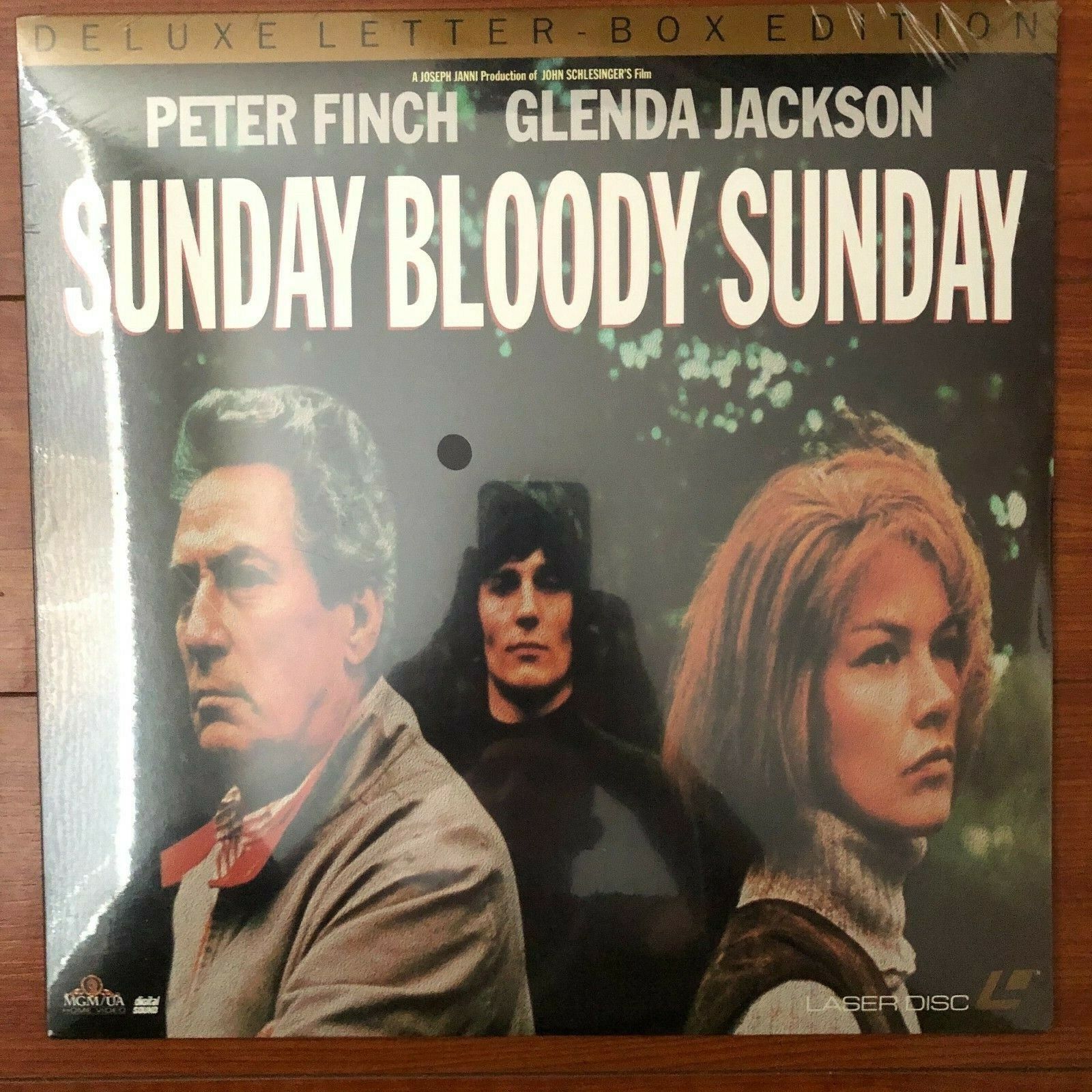Sunday Bloody Sunday Laserdisc Ld [ml102672] New/sealed