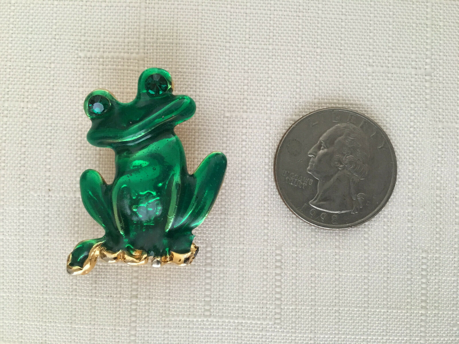 Frog Pin With Rhinestone Eyes - Green Enamel & Gold Tone Brooch