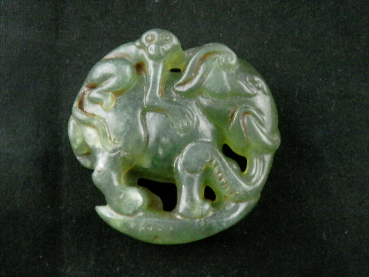 Chinese Nephrite Jade *monkey On Elephant* Pendant Mm083